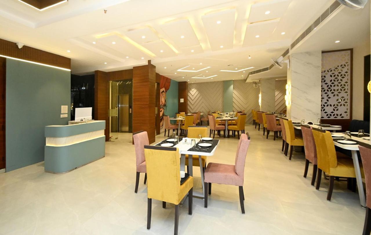 Hotel Blue Sapphire Kota  Exterior photo